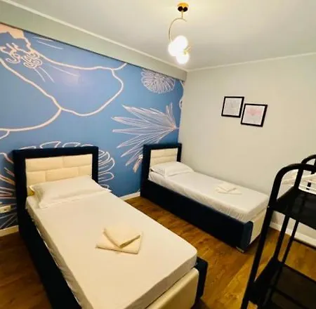 Luxury Τίρανα